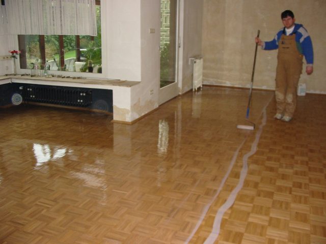 Parkett Kappel Meisterbetrieb aus Essen (Altenessen) - Parkett zu